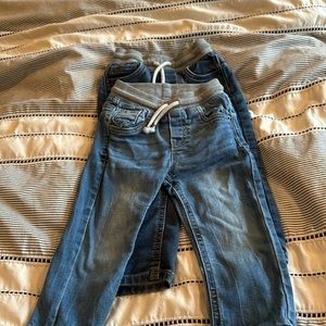 Toddler size 2t cat and jack jeans